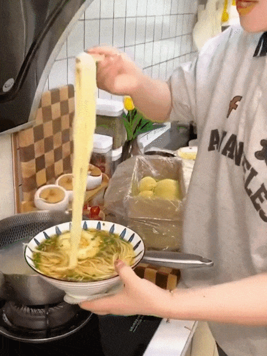 327ca31cd1bf378a558f2fe9562f3921.gif